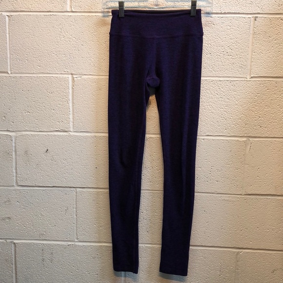 Beyond Yoga Pants - Beyond Yoga purple and black legging, sz s, 61794 Beyond Yoga Pants - Beyond Yoga purple and black legging, sz s, 61794